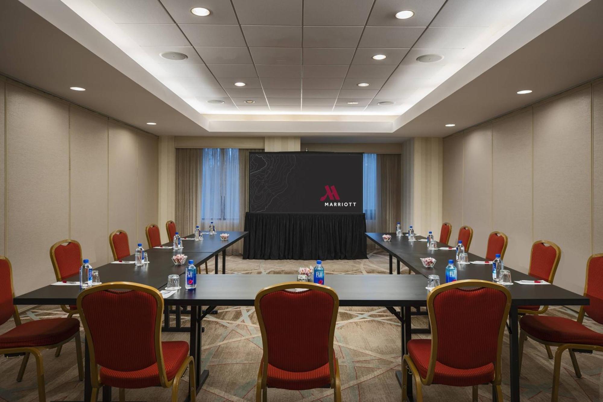 Washington Dulles Marriott Suites Herndon Extérieur photo